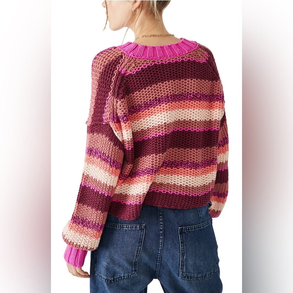 Free People Devon Sweater in Fuchsia Rose Combo. NWT Size Medium. - Picture 5 of 6